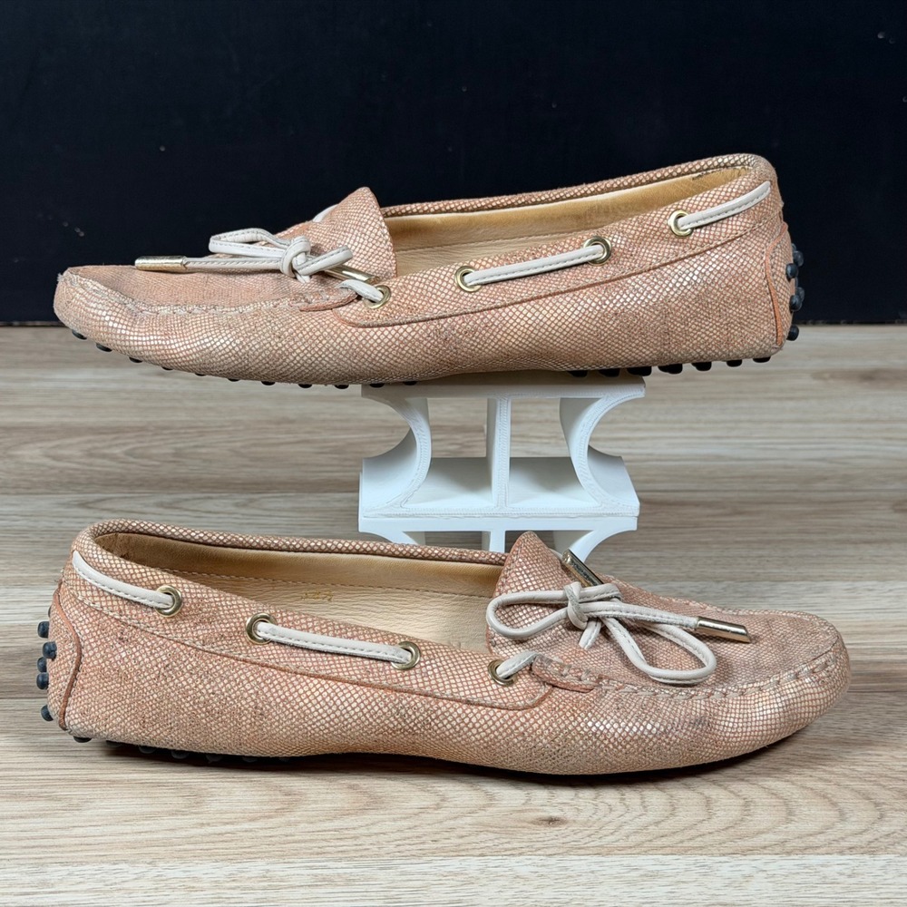 Tods Gommino Driving Loafers Womens Size 8.5 Pink Snakeskin Embossed Leather